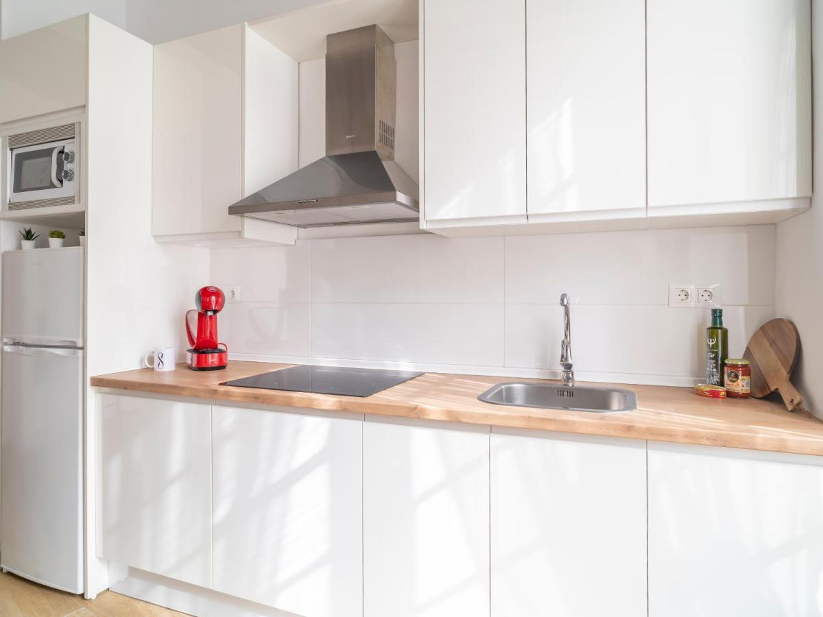 Sanders Lavender - Delightful Two-Bedroom Apartment Downtown Málaga Eksteriør billede